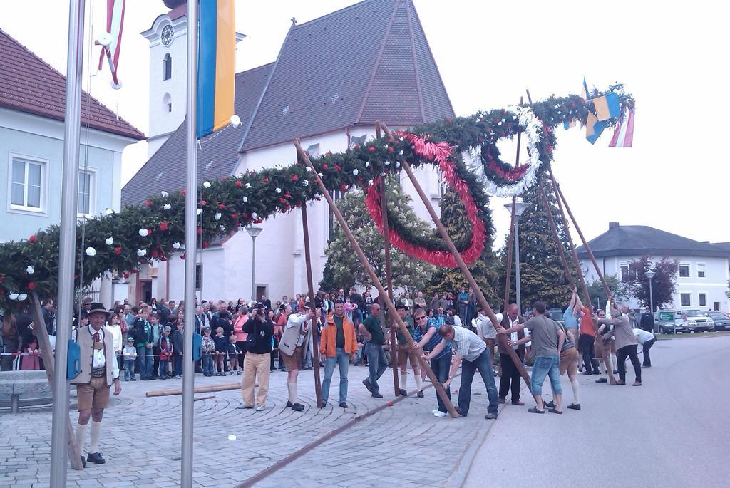 Hotel - Landgasthof Winklehner Sankt Pantaleon  Exterior photo